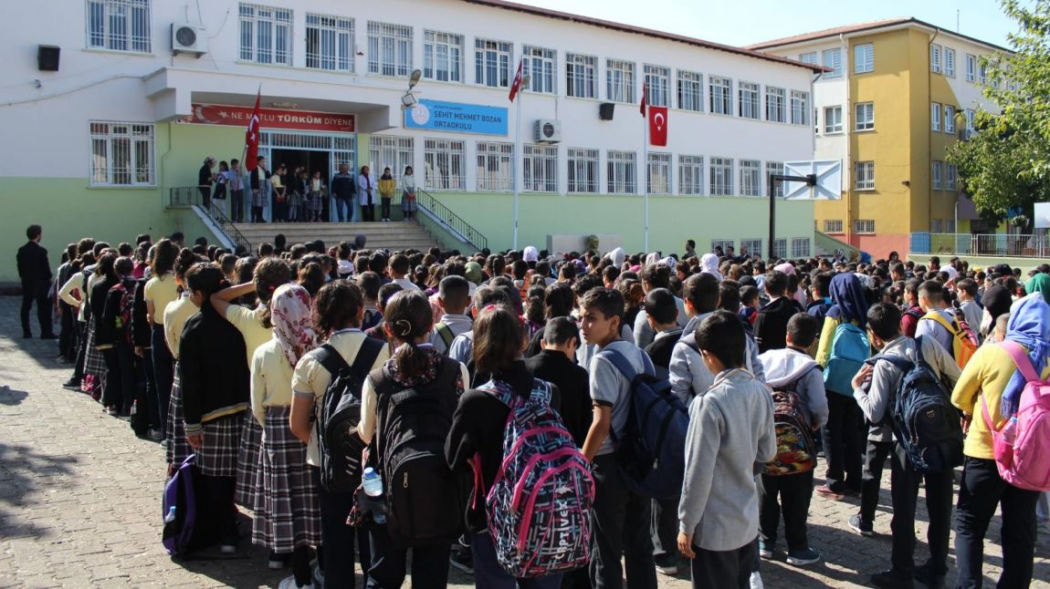 Şehit Mehmet Bozan Ortaokulu Fotoğrafı